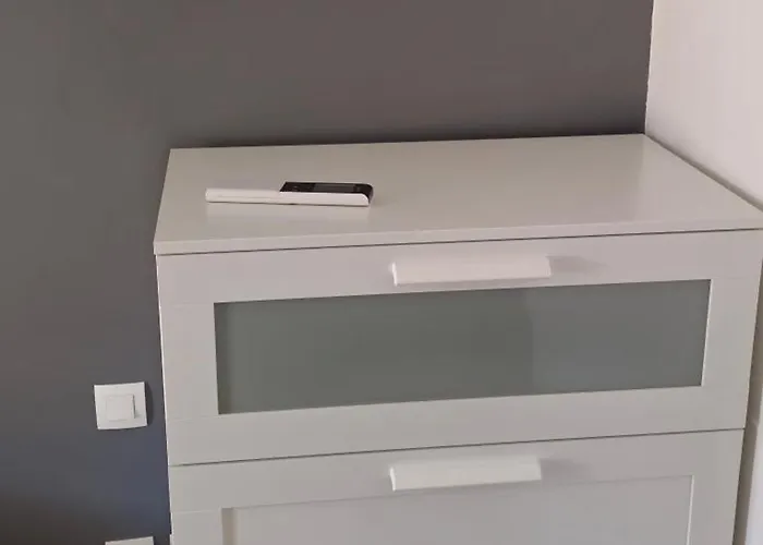 Grand Meublé-juan Pins-logt 5 *