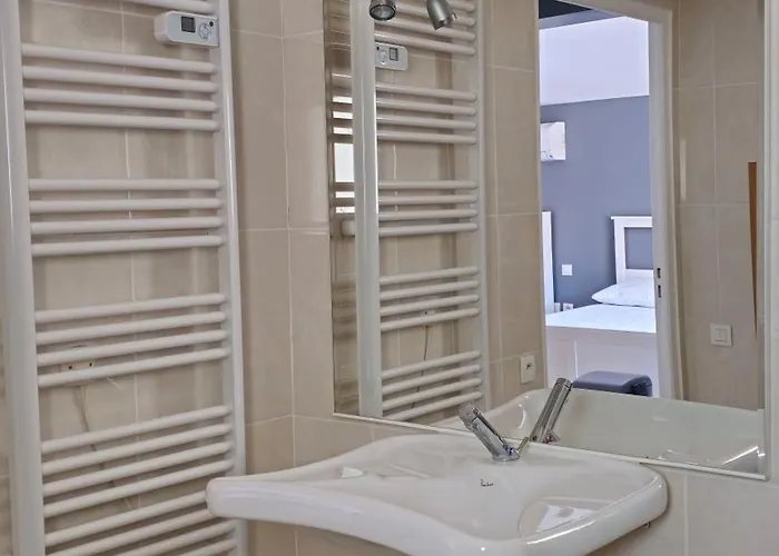 Grand Meuble-juan Pins-logt 5 Apartment